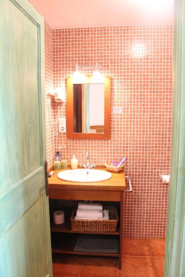 Hostal l´Ou de Reig Montseny Exterior foto