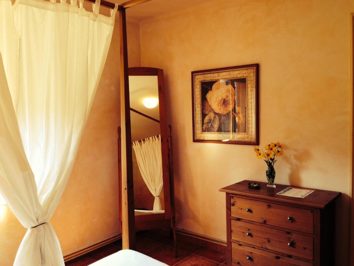 Hostal l´Ou de Reig Montseny Exterior foto